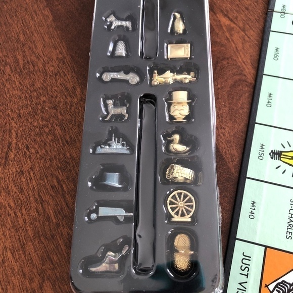 Monopoly, Token Madness, 2015, Board Game, Nice Condition, ENG & FRENCH COMPLETE - Picture 5 of 16